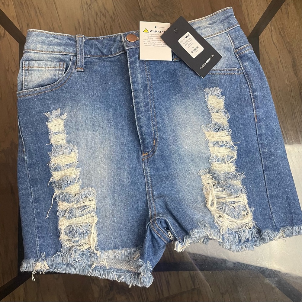 Fashion Nova Denim shorts
